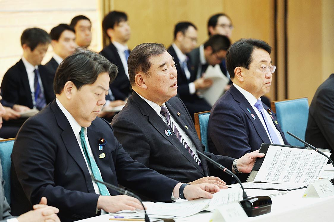 政府、トランプ関税に「緊急対応パッケージ」　支援強化へ5方針　影響見極め効果的施策を