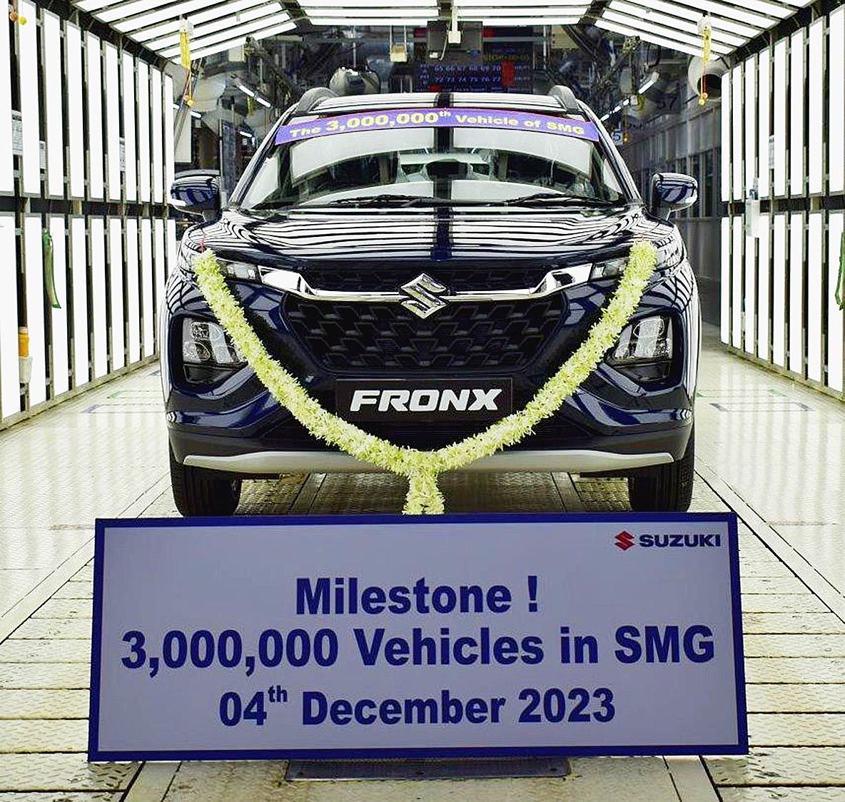 グジャラート工場では23年12月に累計生産300万台、25年3月に400万台を突破(写真は300万台達成当時)