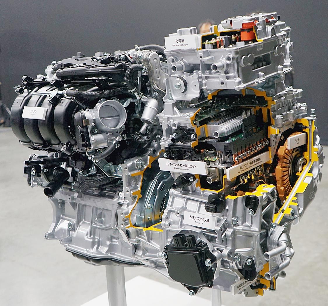 新型RAV4 PHVのハイブリッド機構をベースとする