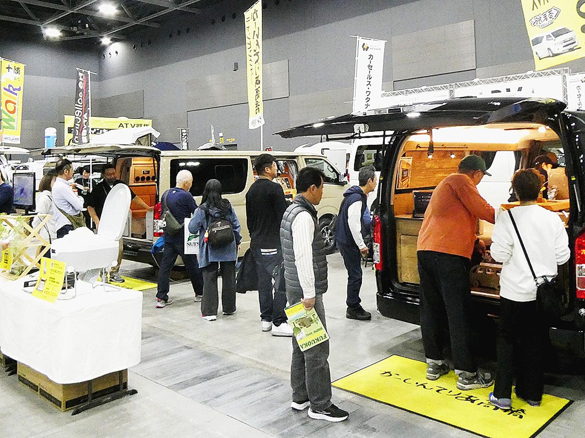 〈マーケット最前線〉キャンピングカー市場活況　「福岡キャンピングカーショー2025」に1万人超来場