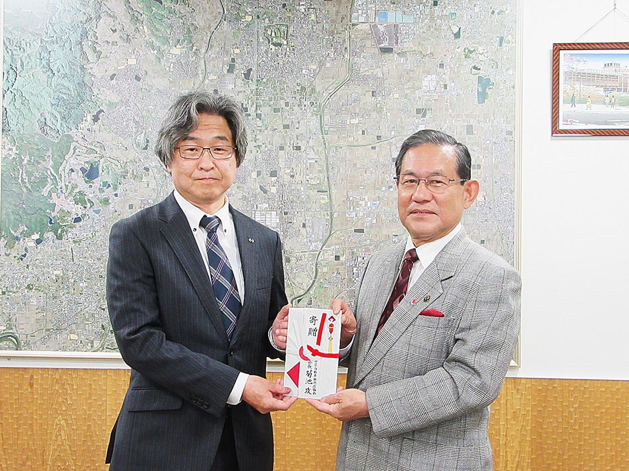 奈良販協、福祉団体にAA売り上げ金を寄付