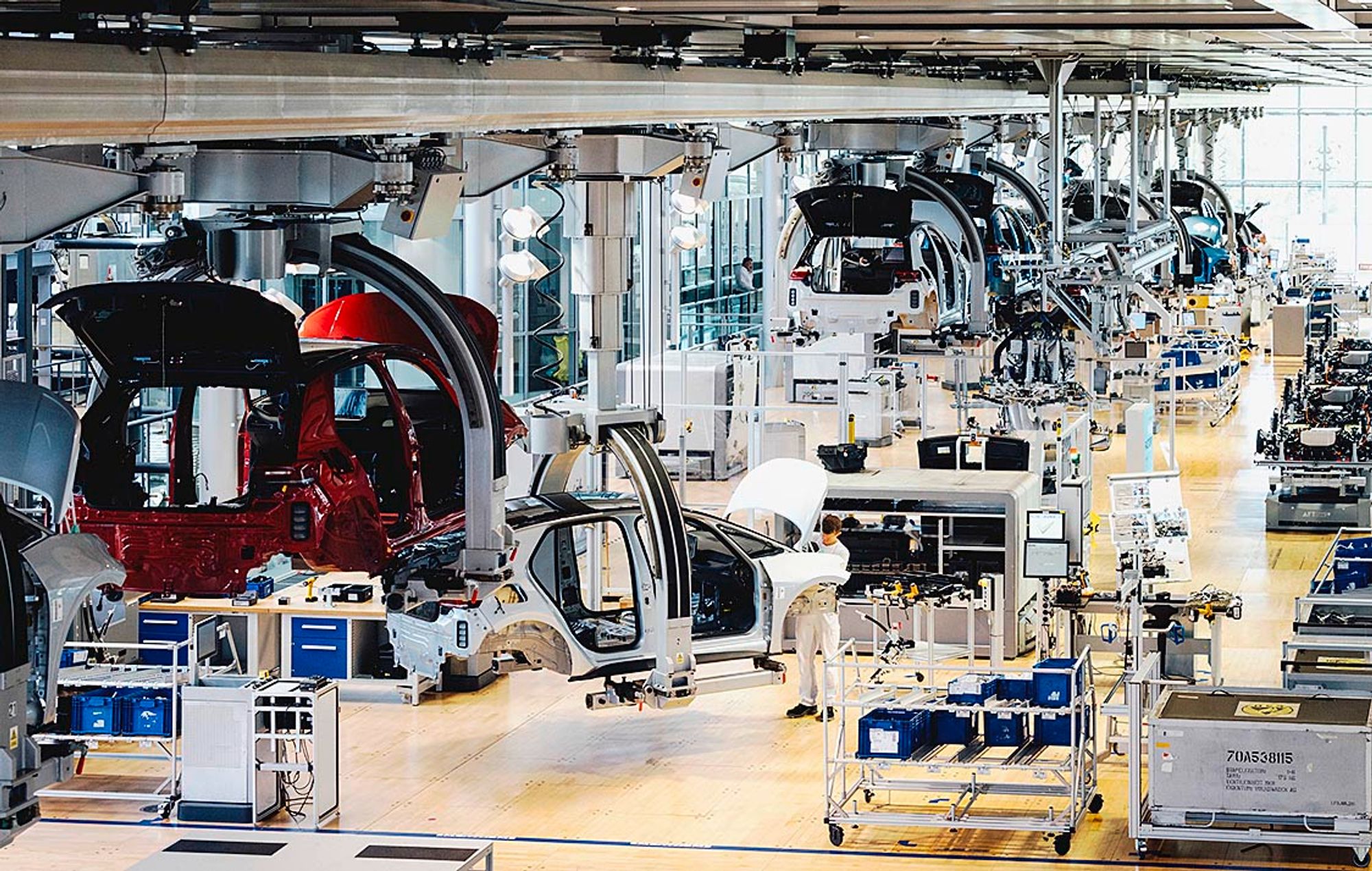 〈ニュースの底流〉欧州の〝エンジン禁止〟実質撤回　道は開けたが楽観ムードとは程遠く